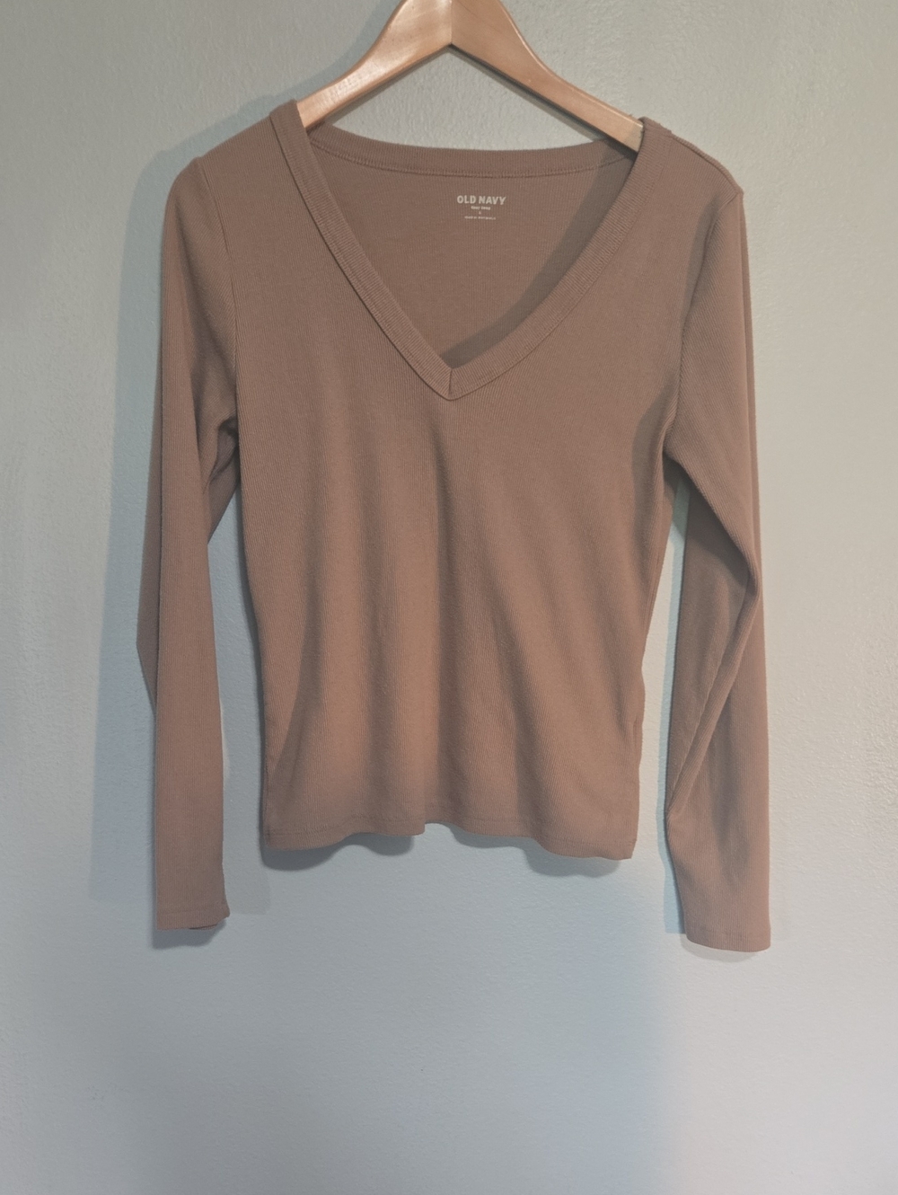 Old Navy Women's V-Neck Long Sleeve Top - Taupe In Size Large